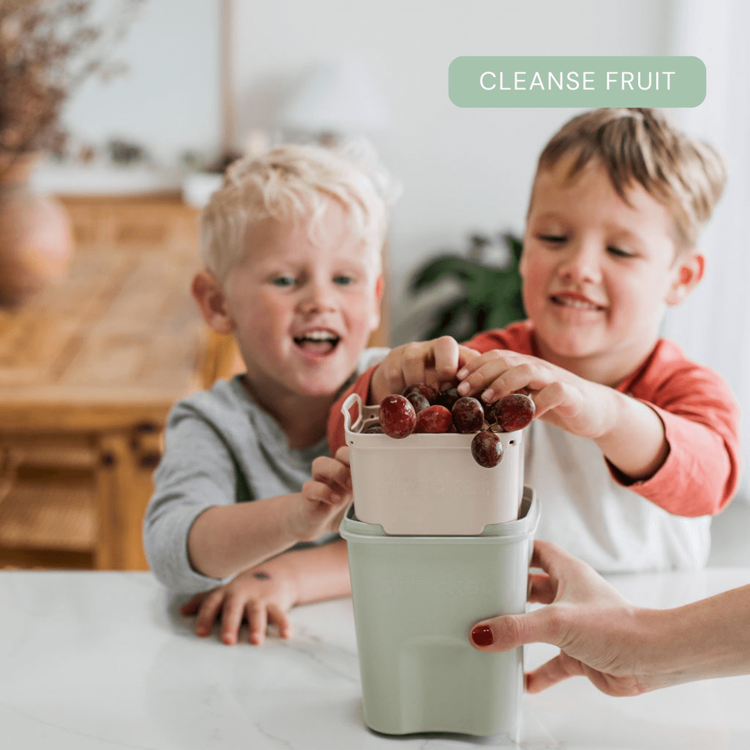 Strainer Container Strucket Teenie with Juicer and Grater 1L - Strucket Bucket Container