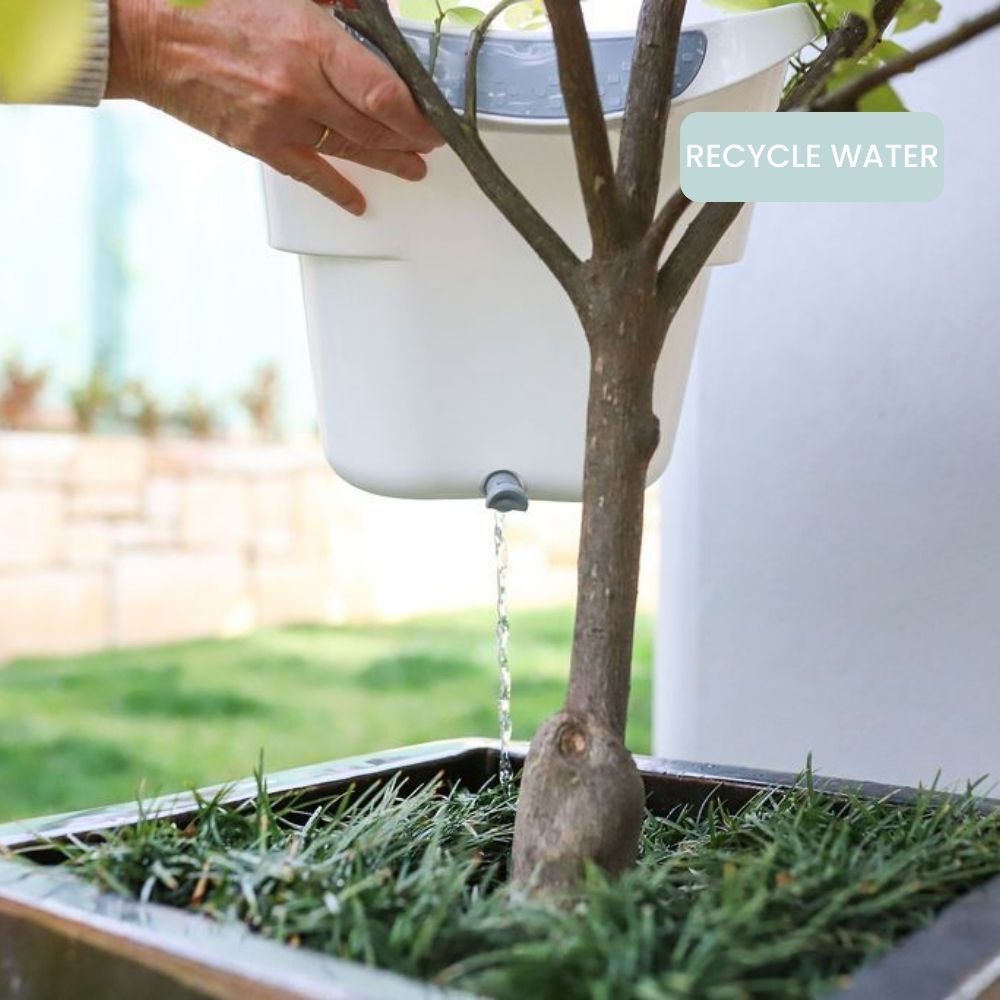 Strucket 19L Interlocking Strainer Bucket with Plug